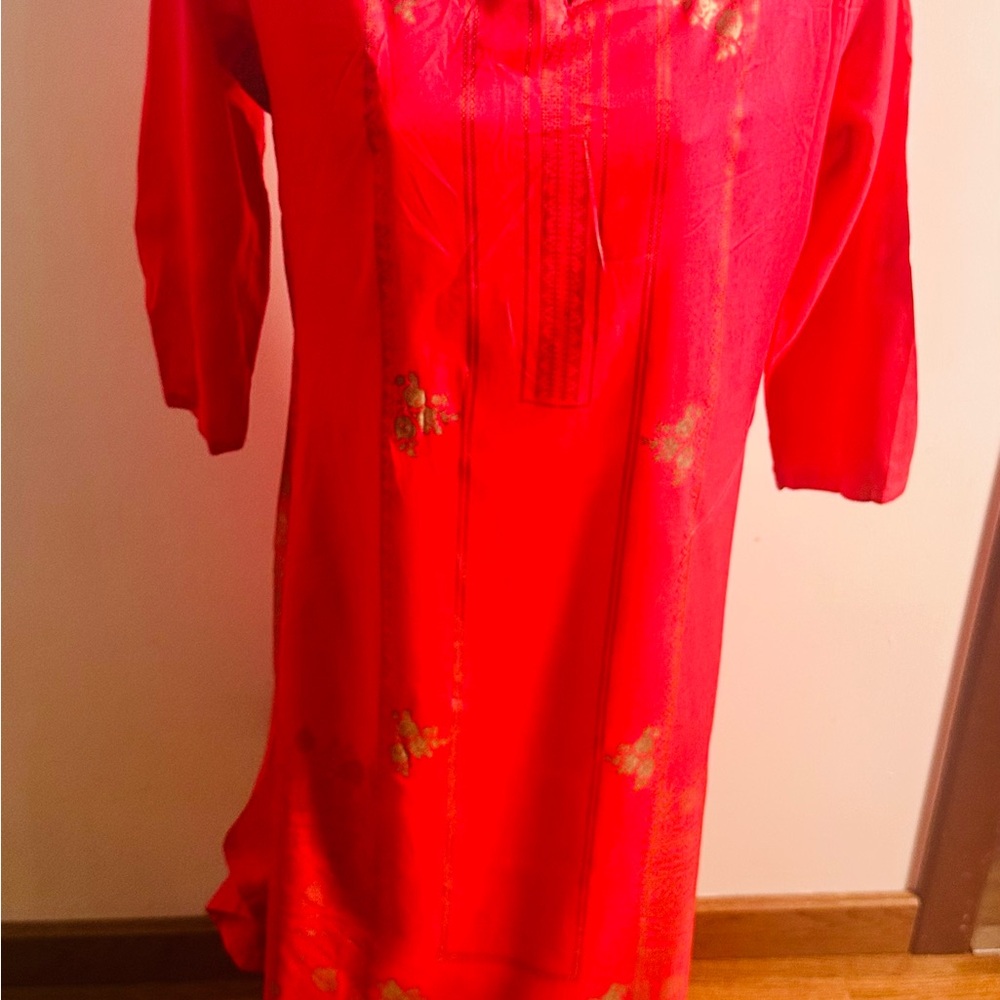 Vibrant Pink and Matte Gold Tunic Top Kurta with Gold Accents